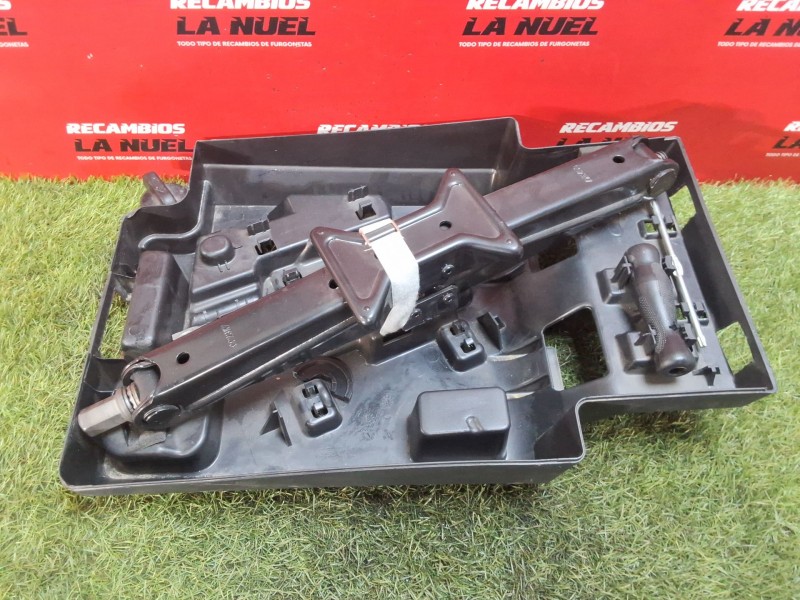 Recambio de gato para citroën jumper iii furgoneta 2.2 bluehdi 140 referencia OEM IAM 1361315080  