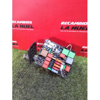CAJA RELES / FUSIBLES 9804848580 