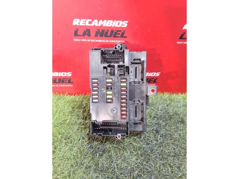 Recambio de caja reles para citroën jumper furgon 30 l1h1 bluehdi 110 blue-hdi fap referencia OEM IAM 1389975080  