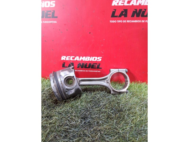 Recambio de piston para citroën jumpy iii furgoneta (v_) 1.5 bluehdi 120 referencia OEM IAM 9818178480  