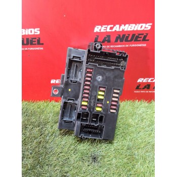CAJA RELES 1389975080 