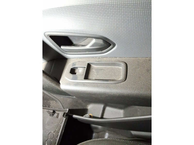 Recambio de mando elevalunas delantero derecho para renault express furgón/monospace 1.3 tce 100 (f6ma) referencia OEM IAM 25421