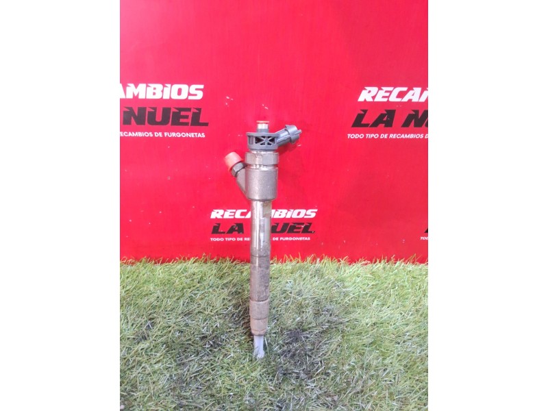 Recambio de inyector para citroën jumpy iii furgoneta (v_) 1.5 bluehdi 120 referencia OEM IAM 9828959880  