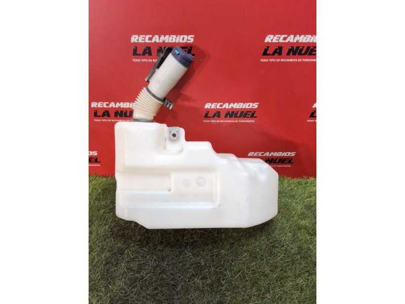Recambio de deposito limpiaparabrisas para citroën jumper iii furgoneta 2.2 bluehdi 140 referencia OEM IAM B805  