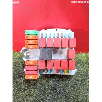 CAJA RELES 1398647080 
