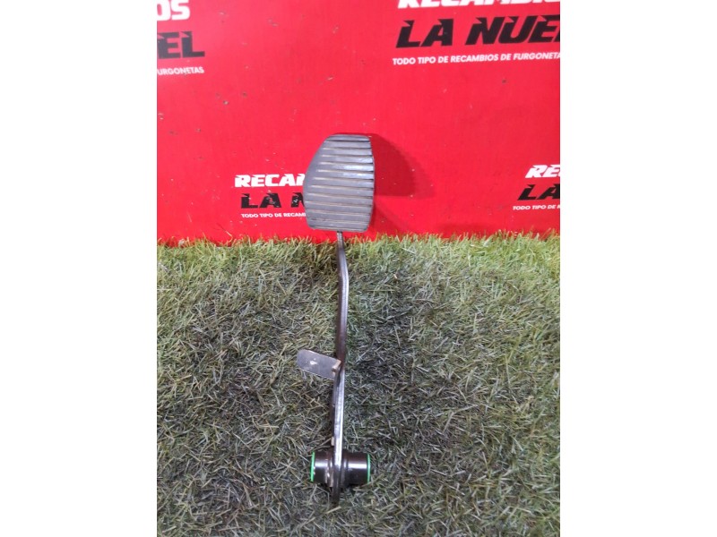 Recambio de pedal freno para peugeot expert furgoneta (vf3a_, vf3u_, vf3x_) 1.6 hdi 90 8v referencia OEM IAM 4501X1  