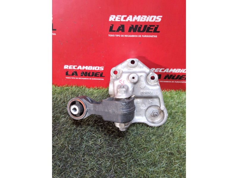 Recambio de soporte motor para peugeot expert furgoneta (vf3a_, vf3u_, vf3x_) 1.6 hdi 90 8v referencia OEM IAM 0124090R  