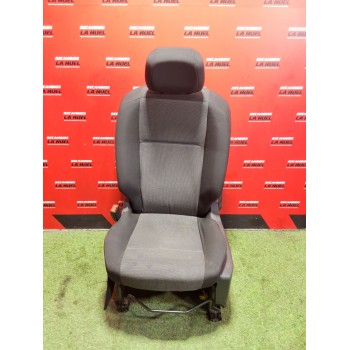 ASIENTO DELANTERO IZQUIERDO 9818152580 