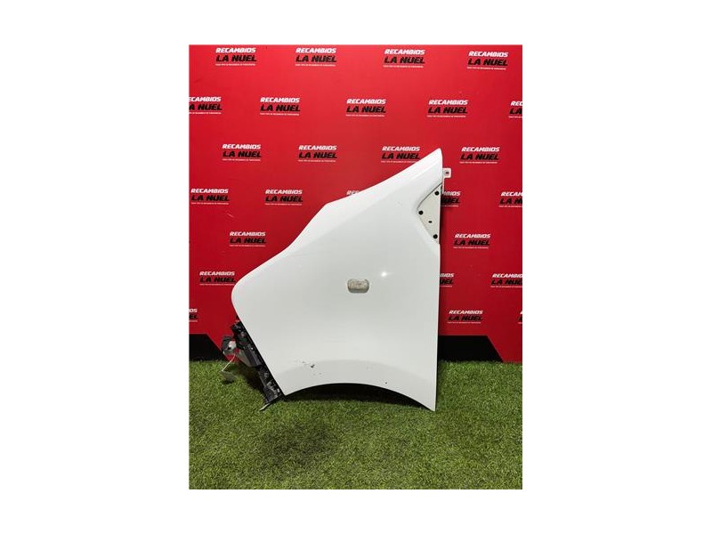 Recambio de aleta delantera izquierda para renault trafic iii furgón (06.2014) m9r z7 referencia OEM IAM 631016242R  