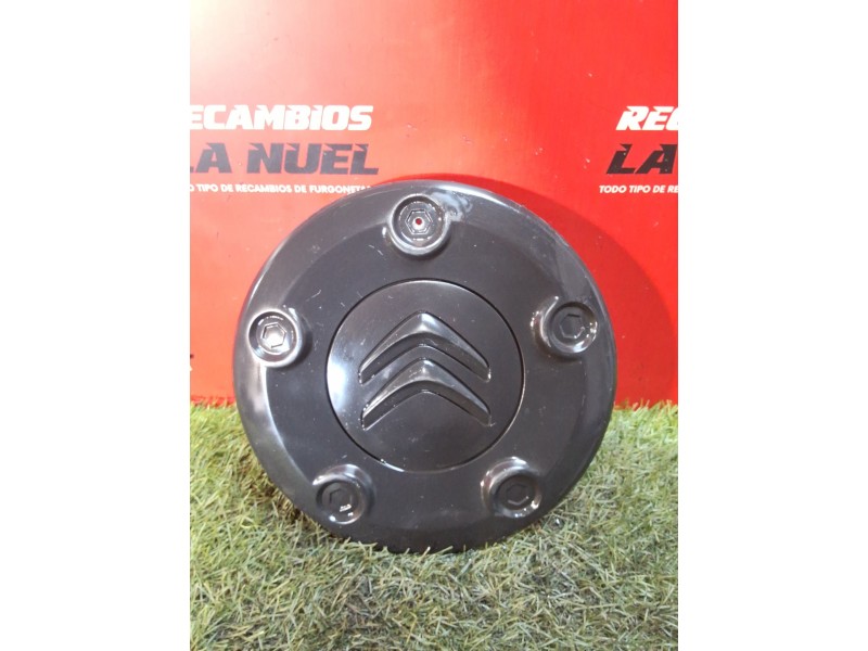 Recambio de tapacubos para citroën jumpy iii furgoneta (v_) 1.5 bluehdi 120 referencia OEM IAM 9677381777  