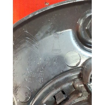 Recambio de tapacubos para citroën jumpy iii furgoneta (v_) 1.5 bluehdi 120 referencia OEM IAM 9677381777  