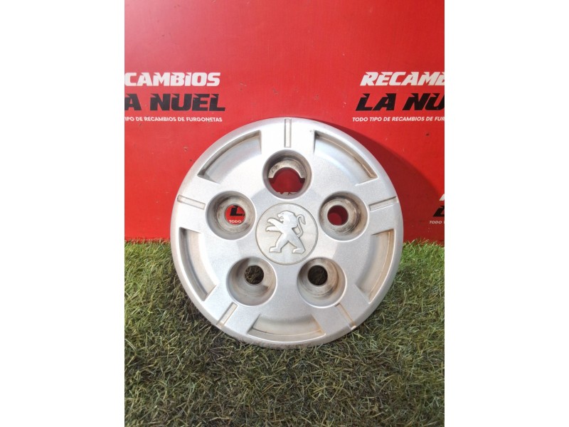 Recambio de tapacubos para citroën jumper iii furgoneta 2.2 bluehdi 140 referencia OEM IAM 123456789012 B985 