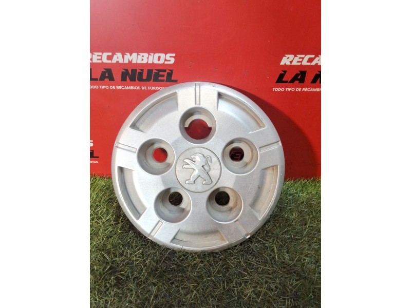 Recambio de tapacubos para citroën jumper iii furgoneta 2.2 bluehdi 140 referencia OEM IAM 123456789012 B985 