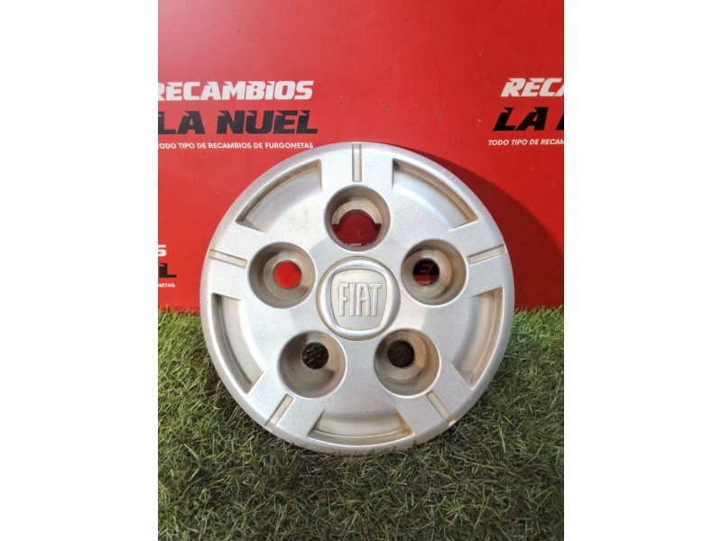 Recambio de tapacubos para citroën jumper iii furgoneta 2.2 bluehdi 140 referencia OEM IAM 123456789012 B985 