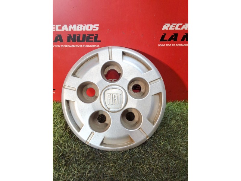 Recambio de tapacubos para citroën jumper iii furgoneta 2.2 bluehdi 140 referencia OEM IAM 123456789012 B985 