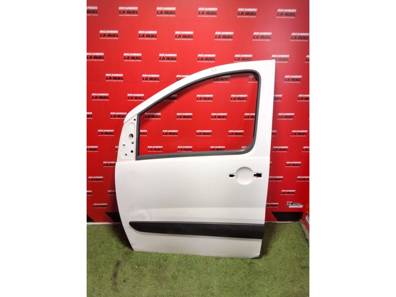Recambio de puerta delantera izquierda para peugeot expert furgoneta (vf3a_, vf3u_, vf3x_) 1.6 hdi 90 8v referencia OEM IAM 9002