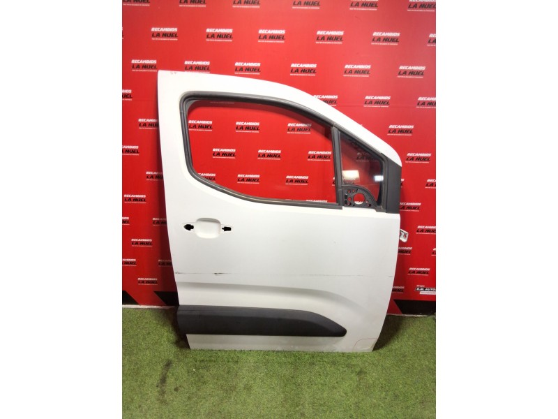 Recambio de puerta delantera derecha para peugeot partner furgón/monospace (k9) 1.5 bluehdi 100 referencia OEM IAM 9843488980  