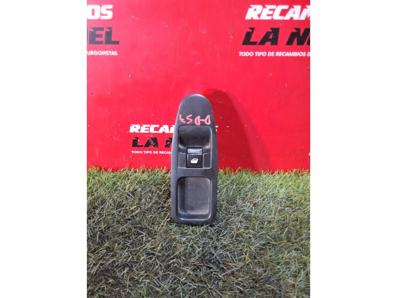 Recambio de mando elevalunas delantero derecho para peugeot expert furgoneta (vf3a_, vf3u_, vf3x_) 1.6 hdi 90 8v referencia OEM 