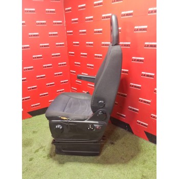 Recambio de asiento delantero izquierdo para iveco daily vi furgoneta 33s12, 35s12, 35c12 referencia OEM IAM 5802826074 58014043