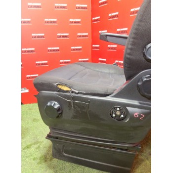 Recambio de asiento delantero izquierdo para iveco daily vi furgoneta 33s12, 35s12, 35c12 referencia OEM IAM 5802826074 58014043