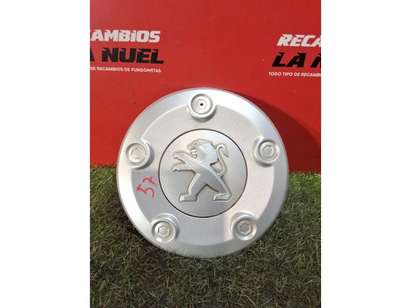 Recambio de tapacubos para peugeot expert furgoneta (vf3a_, vf3u_, vf3x_) 1.6 hdi 90 8v referencia OEM IAM 9677413577  