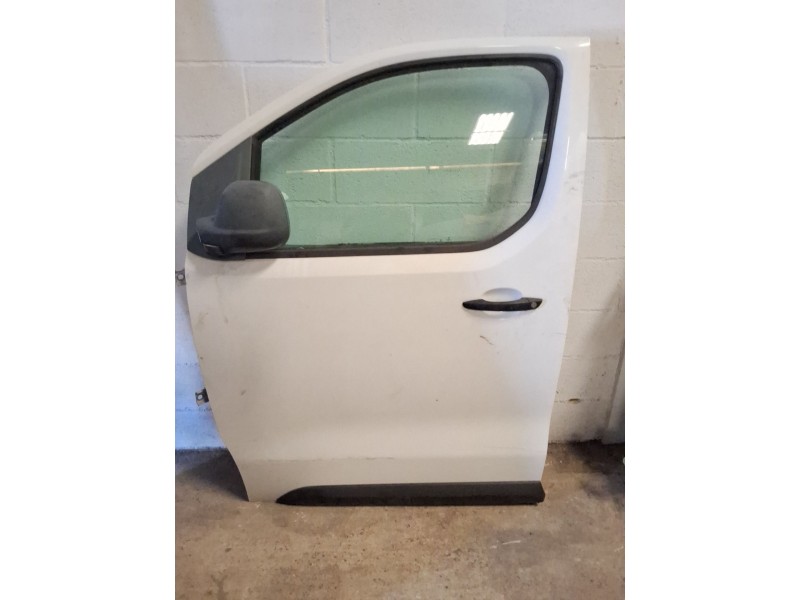 Recambio de puerta delantera izquierda para citroën jumpy iii furgoneta (v_) 1.5 bluehdi 120 referencia OEM IAM   