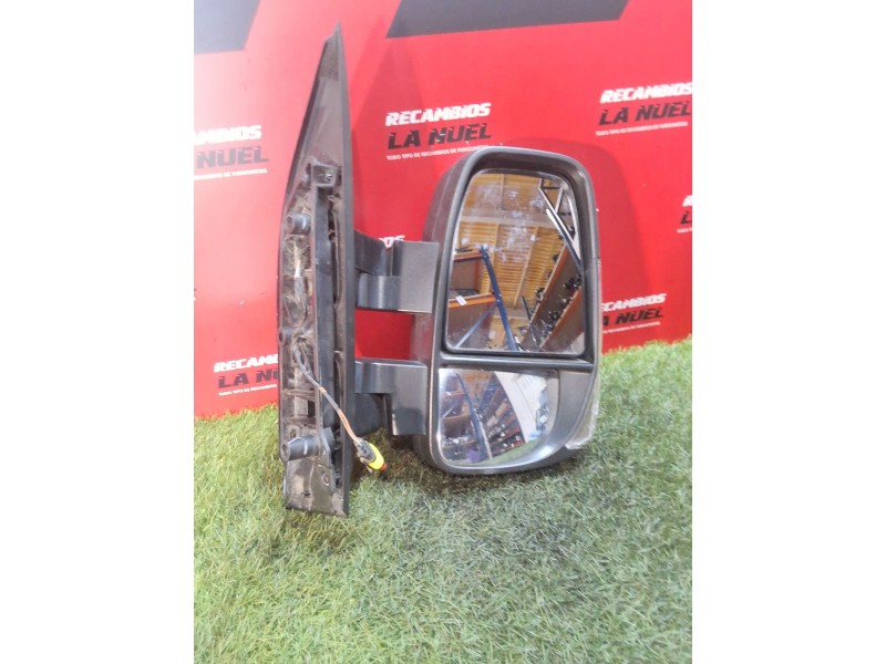 Recambio de retrovisor derecho para iveco daily vi furgoneta 33s12, 35s12, 35c12 referencia OEM IAM   
