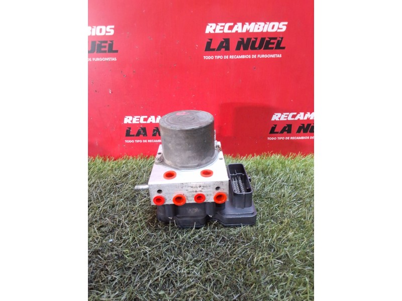 Recambio de abs para iveco daily vi furgoneta 33s12, 35s12, 35c12 referencia OEM IAM 5801644700  