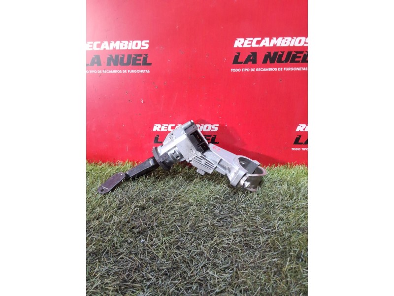 Recambio de bombin arranque para iveco daily vi furgoneta 33s12, 35s12, 35c12 referencia OEM IAM 05801364057 01098401 