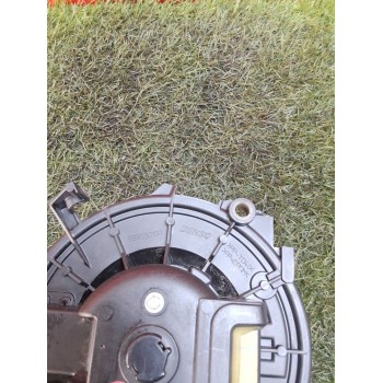 Recambio de motor calefaccion para iveco daily vi furgoneta 33s12, 35s12, 35c12 referencia OEM IAM 5S9030100  