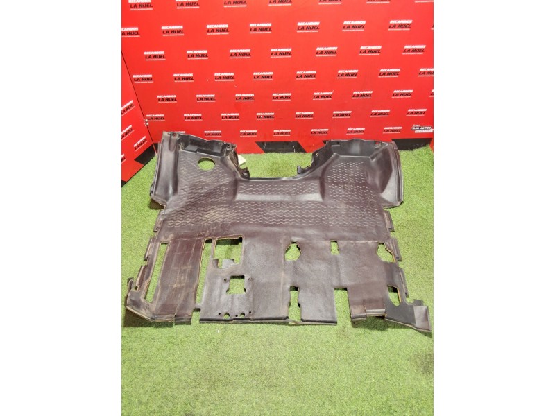 Recambio de moqueta suelo interior para iveco daily vi furgoneta 33s12, 35s12, 35c12 referencia OEM IAM 5801958404 5802071907 58