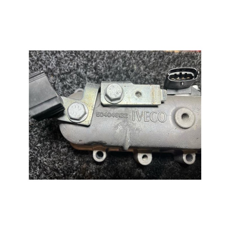 Recambio de colector admision para iveco daily furgón (2006) 3.0 furgón 35c... batalla 3000 [3,0 ltr. - 107 kw diesel] referenci