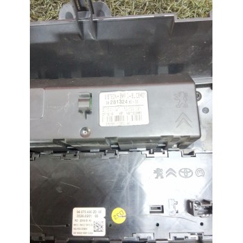 Recambio de radio cd para citroën jumpy iii furgoneta (v_) 1.5 bluehdi 120 referencia OEM IAM 9818777780 98075400ZD 9828132480