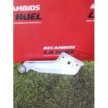 Recambio de rodillo puerta corredera derecha alta para renault express furgón/monospace 1.3 tce 100 (f6ma) referencia OEM IAM 77