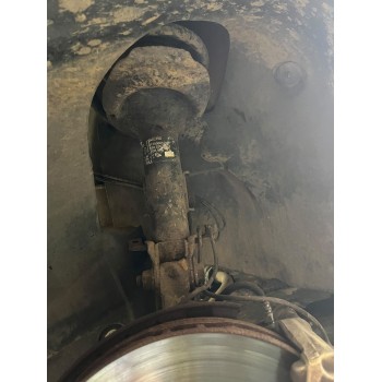 AMORTIGUADOR DELANTERO IZQUIERDO 821700001069 