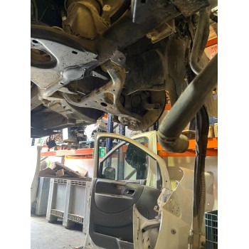 BRAZO SUSPENSION DELANTERO IZQUIERDO 