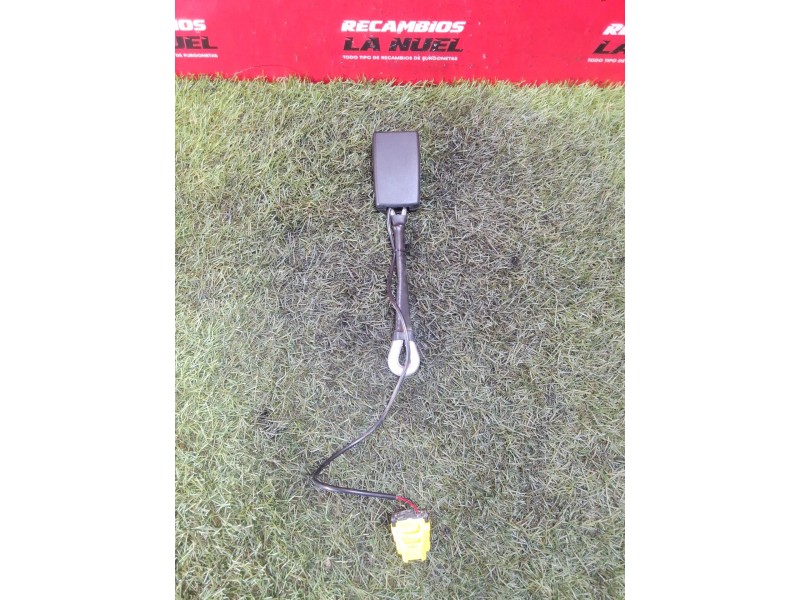 Recambio de enganche cinturon para citroën jumper iii furgoneta 2.2 bluehdi 140 referencia OEM IAM 10201474 1020147401 
