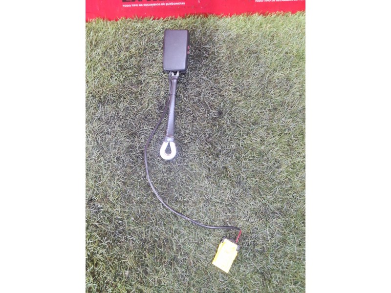 Recambio de enganche cinturon para citroën jumper iii furgoneta 2.2 bluehdi 140 referencia OEM IAM 10201474 1020147401 