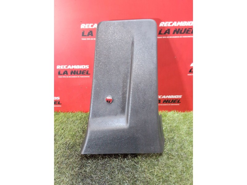 Recambio de moldura para opel zafira life autobús (k0) 2.0 referencia OEM IAM 9808846777 9866688477 