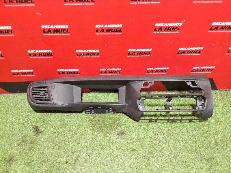 Recambio de moldura para opel zafira life autobús (k0) 2.0 referencia OEM IAM 9848275680  