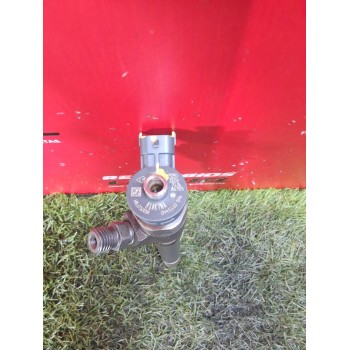 Recambio de inyector para nissan nv300 camper michelangelo dci cat referencia OEM IAM 0445110546 81AK7NA 9393105713681705