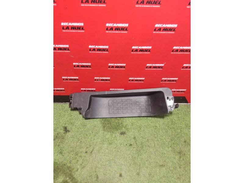 Recambio de estribo plastico para opel zafira life autobús (k0) 2.0 referencia OEM IAM   