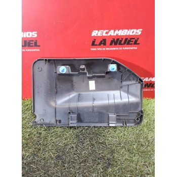 Recambio de moldura para opel vivaro c furgoneta (k0) 2.0 referencia OEM IAM 9813513277  