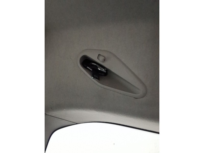 Recambio de cinturon seguridad trasero central para peugeot partner tepee 1.6 hdi 90 referencia OEM IAM 8975Y8  
