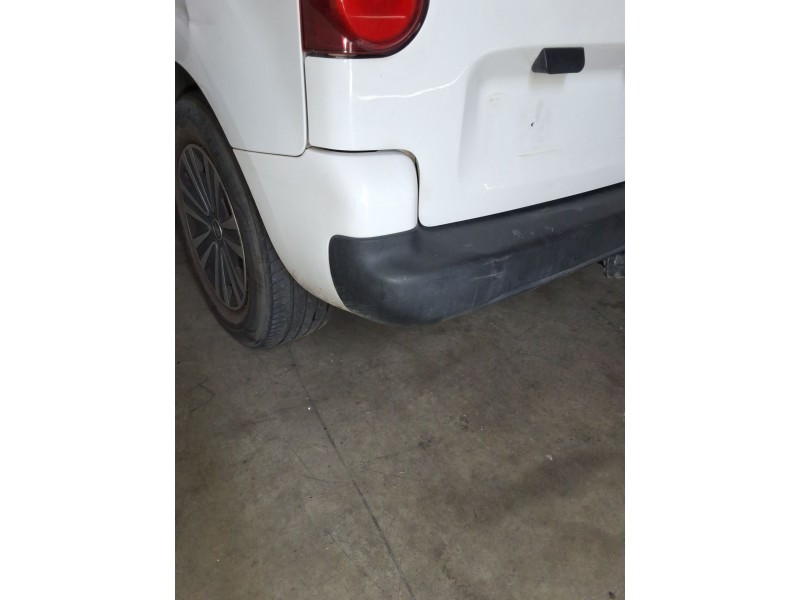 Recambio de paragolpes trasero para peugeot partner tepee 1.6 hdi 90 referencia OEM IAM 7410GE  