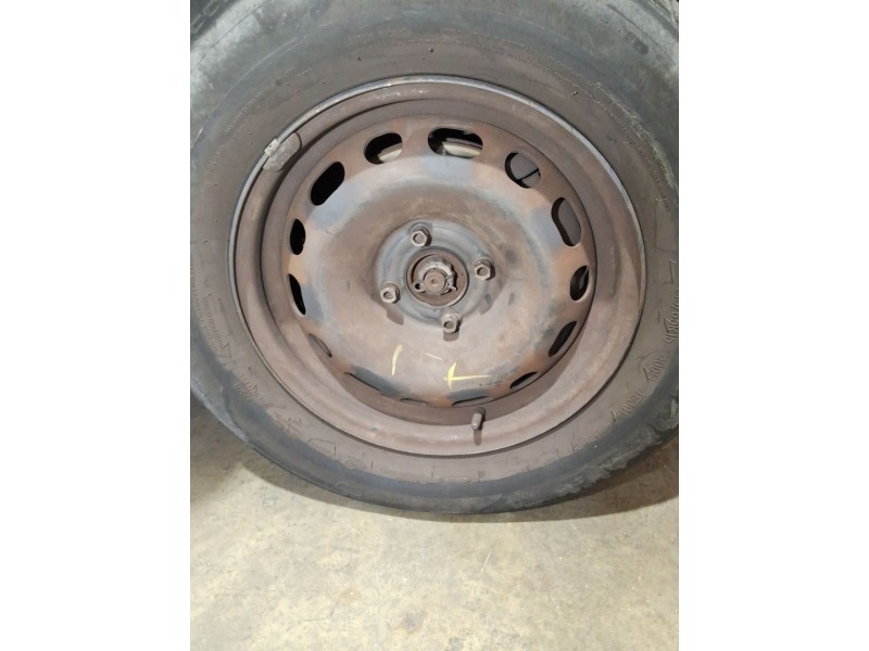 Recambio de llanta delantera derecha para peugeot partner tepee 1.6 hdi 90 referencia OEM IAM 5401S6  