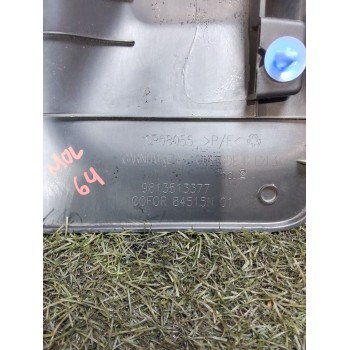Recambio de moldura para opel vivaro c furgoneta (k0) 2.0 referencia OEM IAM 9813513377  