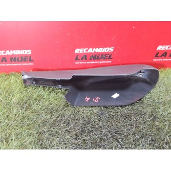 Recambio de moldura para opel vivaro c furgoneta (k0) 2.0 referencia OEM IAM 9811751477  