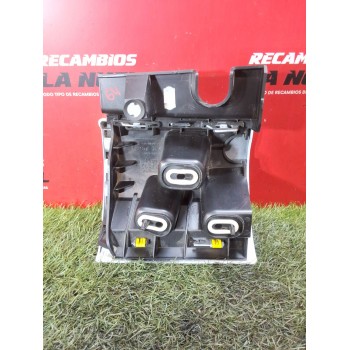 Recambio de moldura para opel vivaro c furgoneta (k0) 2.0 referencia OEM IAM 9809663677  