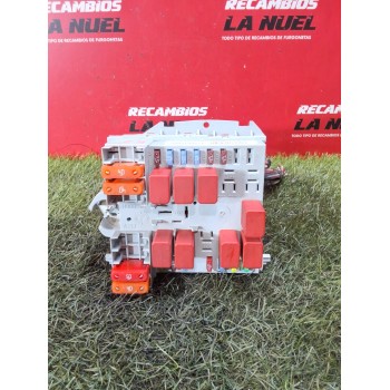 CAJA RELES / FUSIBLES 1398648080 1398648080 